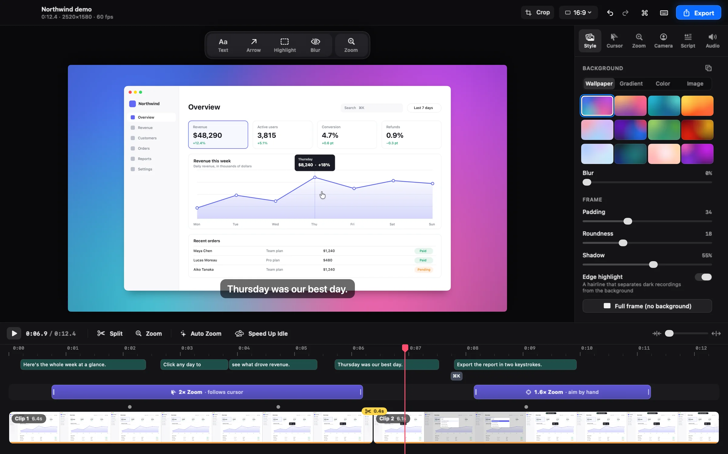 Der Video-Editor von Shotnix: eine Aufnahme auf einem Hintergrund mit Farbverlauf, die Werkzeugleiste, der Tab „Stil“ im Inspektor und eine Zeitleiste mit Untertiteln, Zooms und Clips